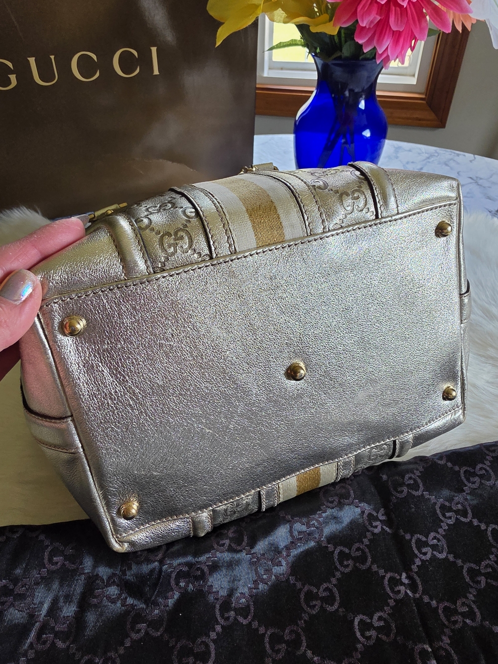 Gucci Treasure Metallic Gold Vintage Jaquard Guccismma Shoulder Bag - Picture 13 of 15